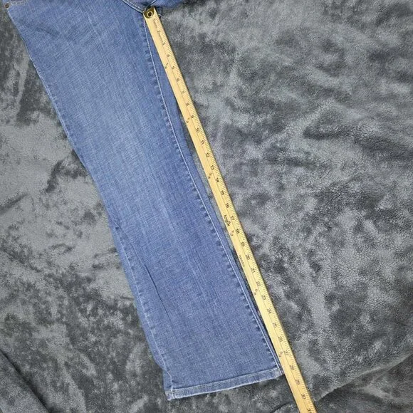 Levi's 512 Perfectly Slimming Boot Cut Jeans Womens 14S Medium Wash High Rise - Picture 14 of 14